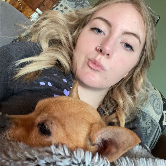 Julianne😊 - Picture 7 of 16